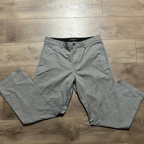 Banana republic men’s dress pants. - Picture 1 of 4